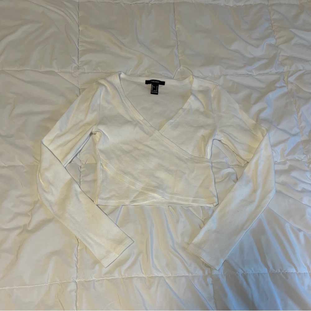Long-Sleeve Crisscross Crop Top